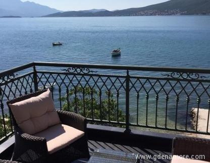 Appartements en bord de mer, , logement privé à Baošići, Monténégro - Anka  (14)_1000x